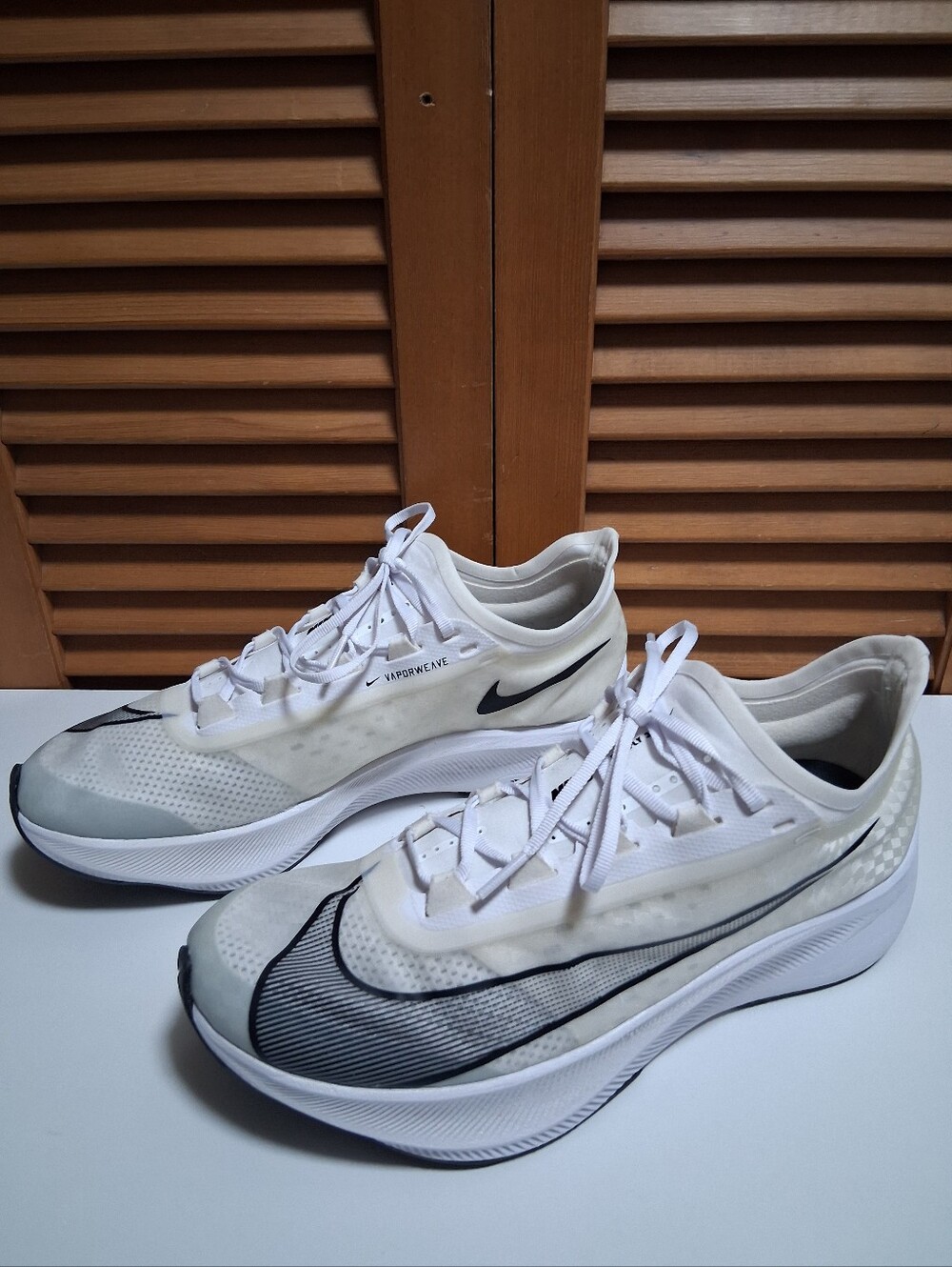 Nike Zoom Fly 3 White Men's Running Shoe * Size: 9.5
